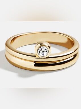 Gold Solitaire Ring with Swarovski Crystal size 6 BNIB layered or alone So FUN!